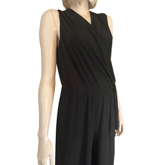 Tahari Jumpsuit Romper 1-Piece Surplice V-Neck Cross Over Front with Tie Waist - Picture 5 of 15